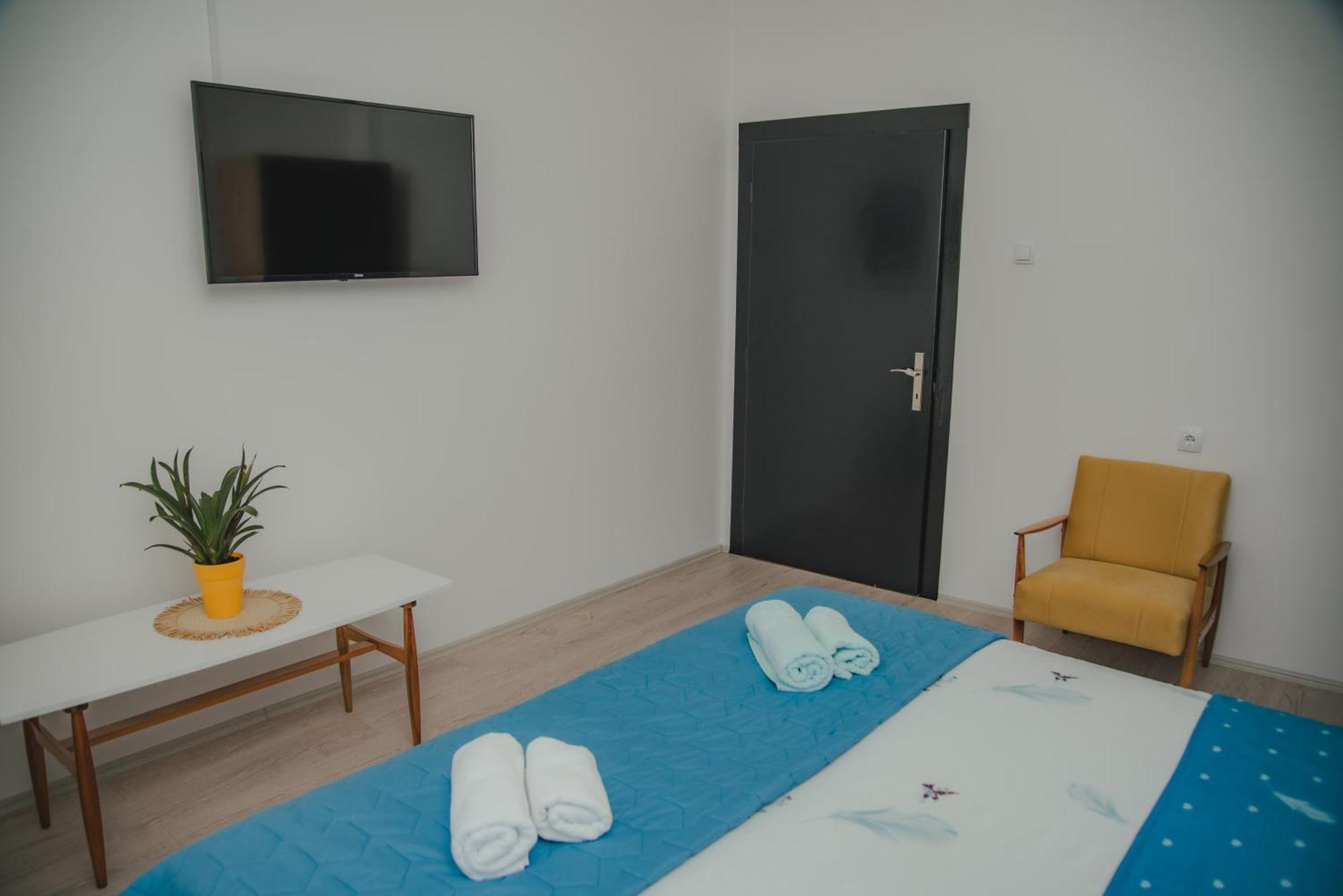 Jes Apartments Leskovac  Buitenkant foto